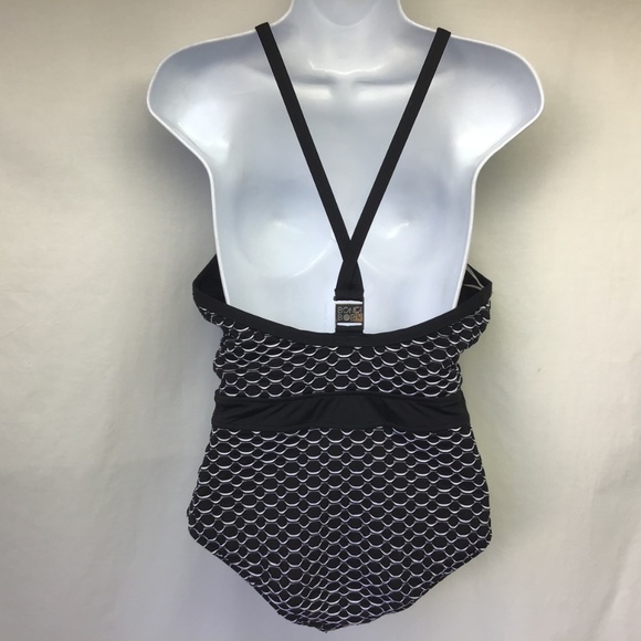 COPY - Bondi Born Swimsuit One Piece Low V 6 - Picture 4 of 7